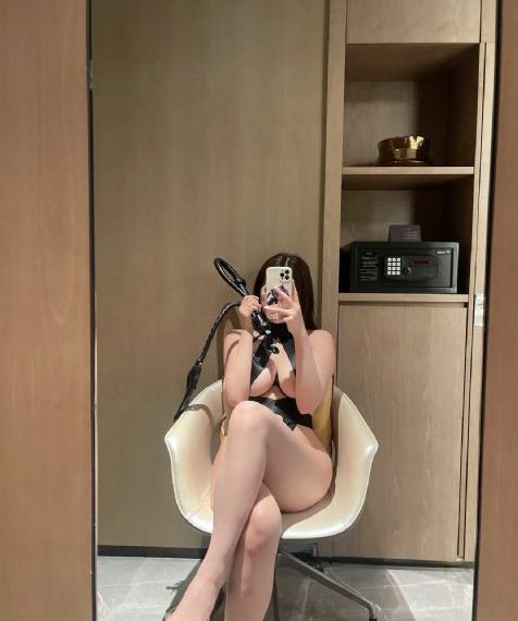 风骚老板娘